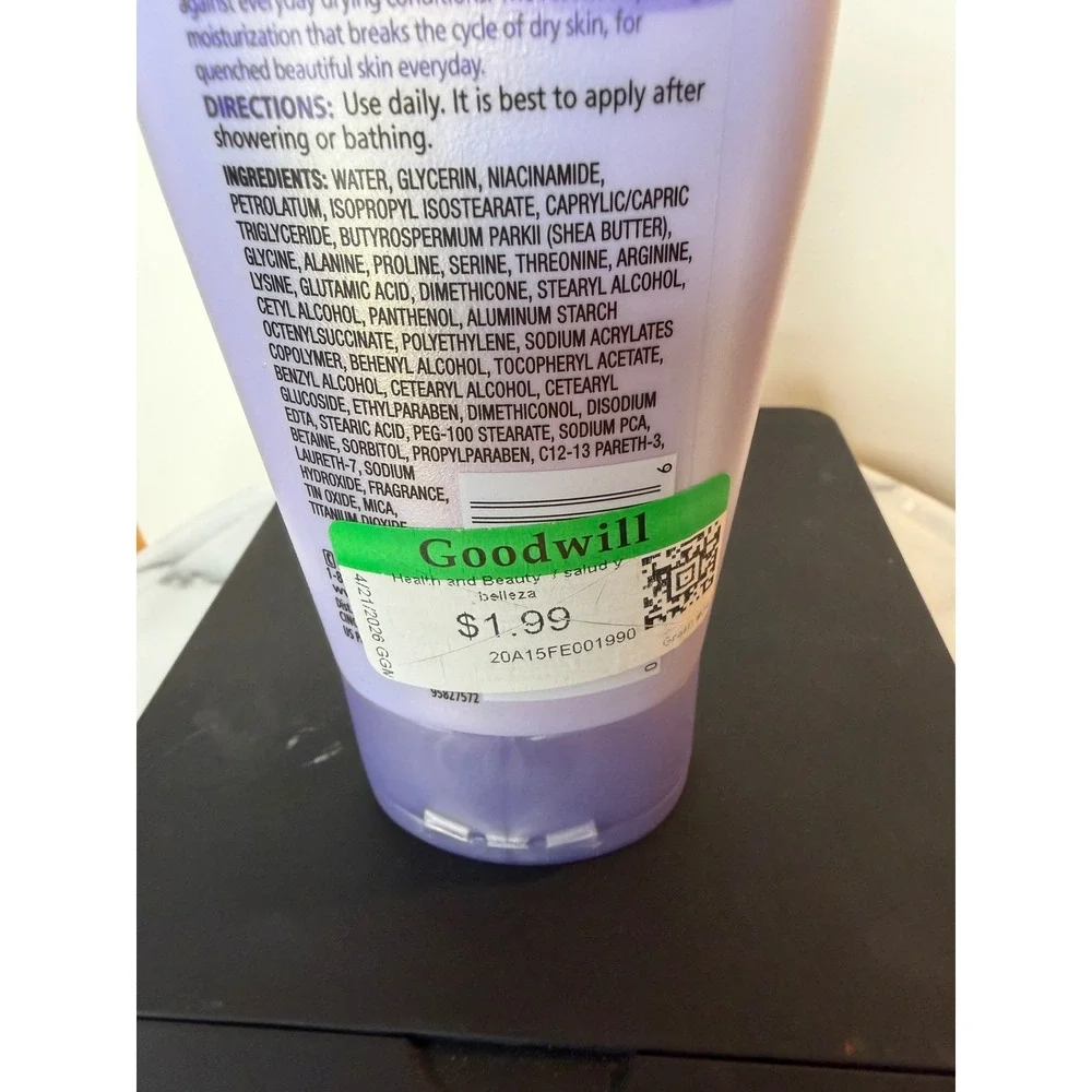 Olay Body Quench Ultra Moisture Body Lotion Shea Butter ORIGINAL HTF 8.4 fl oz